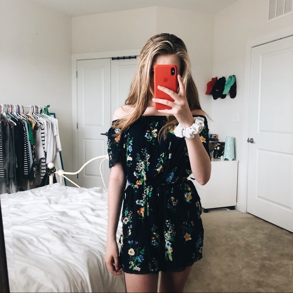 Bershka floral romper - Picture 2 of 3